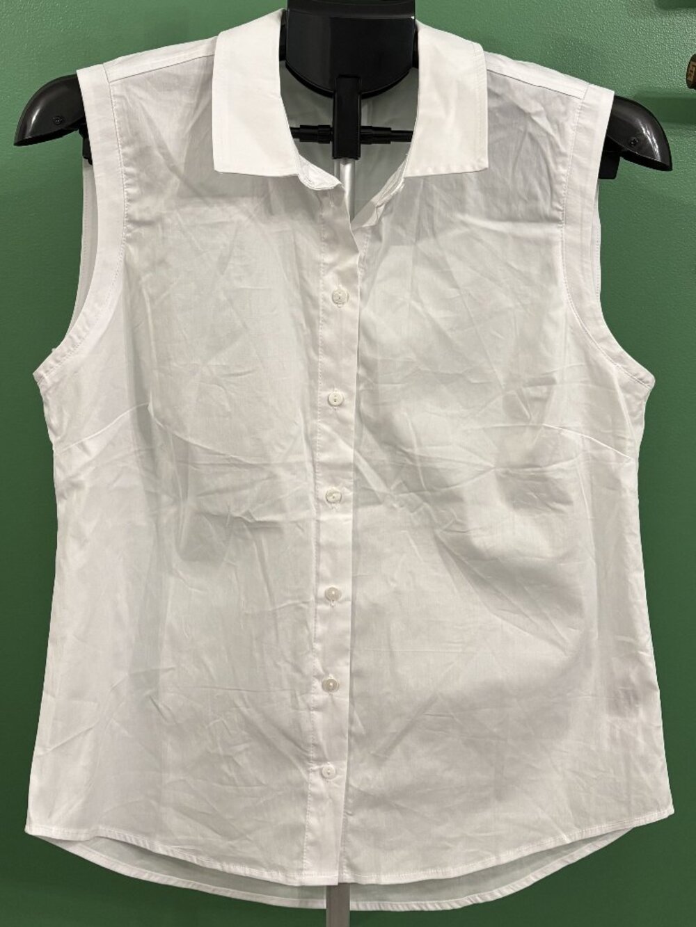 Liverpool sleeveless white button down blouse-Size S-New w/o tags